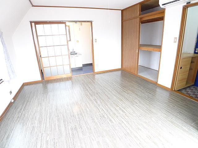 寝室
