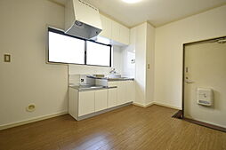 スカイハイツ 101 1階2DKのリビング/ダイニング