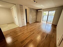 シャトードール　プレミア 1階3LDKのリビング/ダイニング