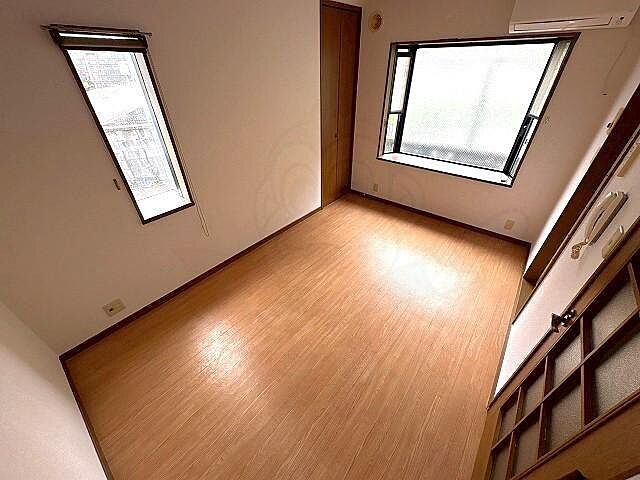 寝室