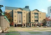 私立洗足こども短期大学 徒歩67分。 5310m