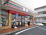 セブン‐イレブン/梶ヶ谷大塚店 徒歩2分。 110m