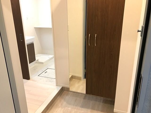 玄関