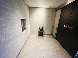 12 / 28