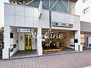 白金台駅(都営地下鉄 三田線) 徒歩14分。 1050m