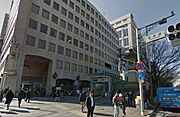 表参道駅[1100m]