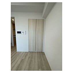 ベッドルーム収納