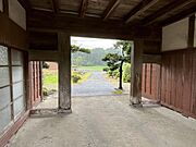 長屋門