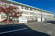 明峰小学校[公立]の外観