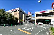 イオン(猪名川店)の外観