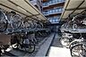 駐車場：駐輪場