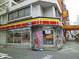デイリーヤマザキ名古屋栄4丁目店 85m