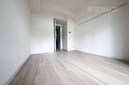 反転の間取りの写真を使用しています