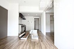 クリスタル丸の内 1階1LDKのリビング/ダイニング