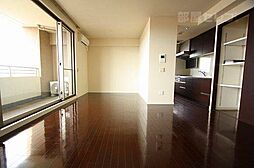 プライムメゾン矢田南 3階2LDKのリビング/ダイニング