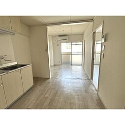 マルトウビル 2階2LDKのリビング/ダイニング