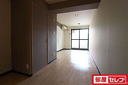 リアライズ鶴舞南II 5階ワンルームのリビング/ダイニング