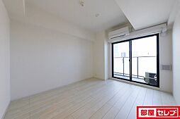 エス・キュート 丸の内 4階1Kのリビング/ダイニング