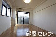 別角度からの写真です。