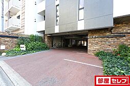 9 / 22