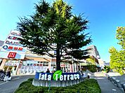 LaLaテラス南千住 徒歩20分。 1560m