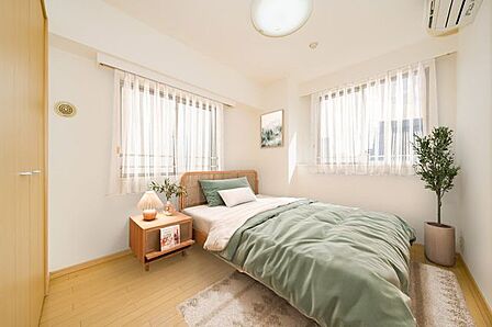 【洋室】※リフォーム後のイメージ画像です。リフォームには別途費用がかかります。家具・調度品等は売買代金に含まれません。