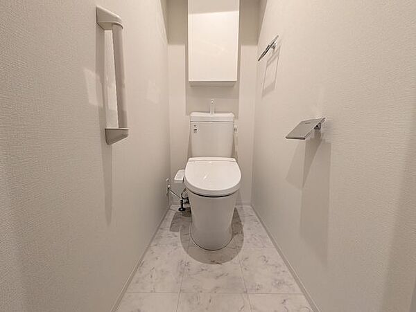 トイレを拡大表示