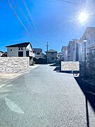 前面道路も幅員6mと余裕があります！