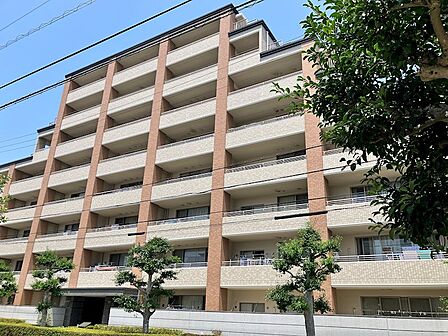 外観(共用エントランス側)