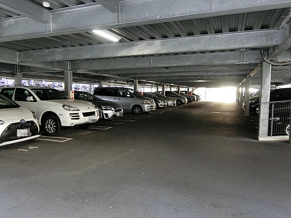 敷地内駐車場