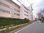 戸田市立喜沢小学校（560m）