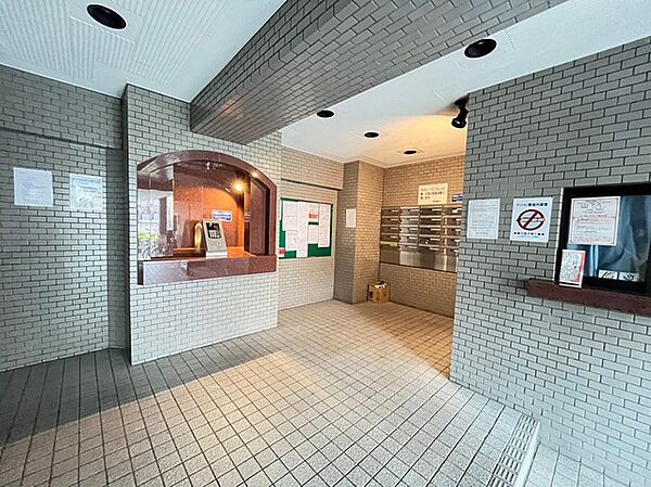 エントランスを拡大表示