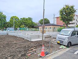 足立区伊興四丁目3413番　B号棟
