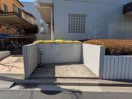 ゴミ置場