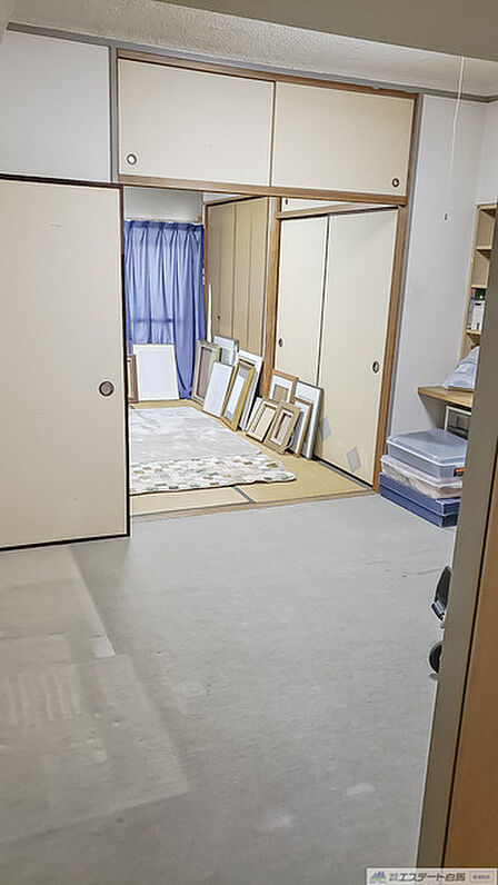 各居室には収納がついています。 
