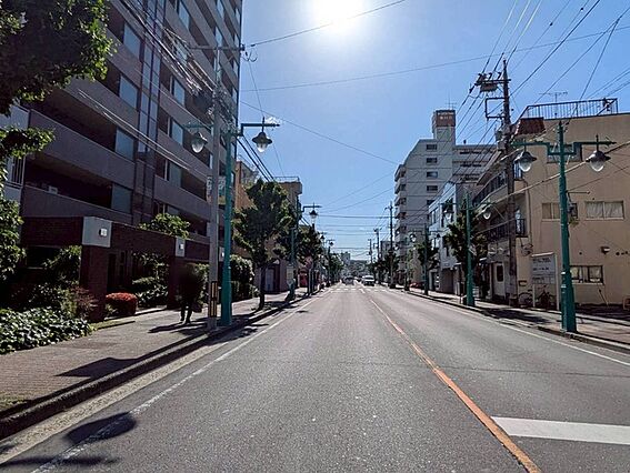 前面道路含む現...