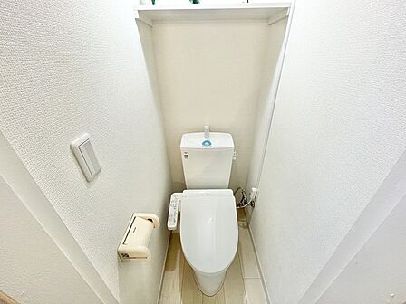 清潔好きには欠かせないウォシュレット機能付き。