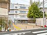 周辺：足立区立千寿青葉中学校（800m）