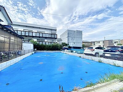 外観：JR京浜東北・武蔵野線「南浦和」駅東口徒歩1分、提携駐車場もあります。エステート白馬南浦和店までお気軽にお問い合わせください。 