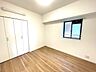 子供部屋：洋室は子供部屋にもちょうどいいサイズ感。 
