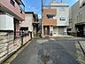 外観：前面道路含む現地写真(現状古家付き) 