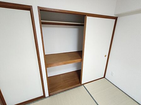和室の収納は、やっぱり押入れがしっくりきます。