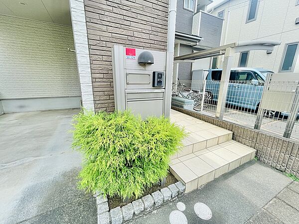 玄関を拡大表示