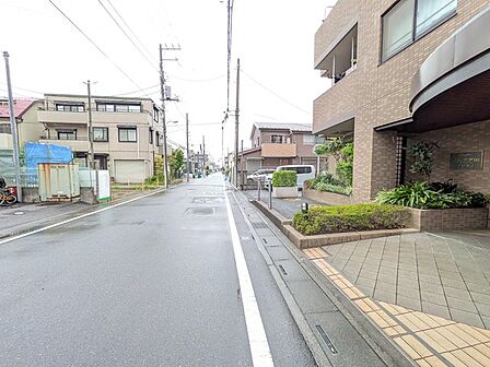 前面道路含む現地写真 