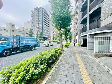 前面道路含む現地写真 