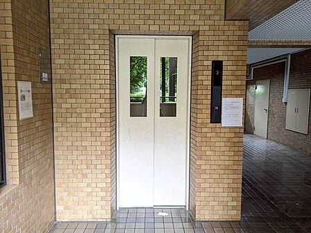 エレベーター
