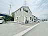 外観：前面道路含む現地写真 