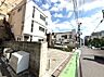 外観：前面道路含む現地写真 