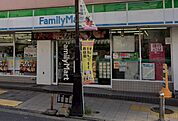 ファミリーマート 太子堂三丁目店（221m）