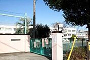 世田谷区立東玉川小学校（1044m）